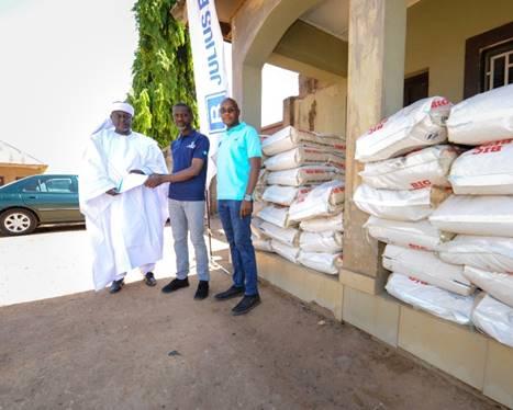 Julius Berger Commiserates and rallies to the aid of flood victims across its operational areas….as Company  Donates Food to Flood Victims
