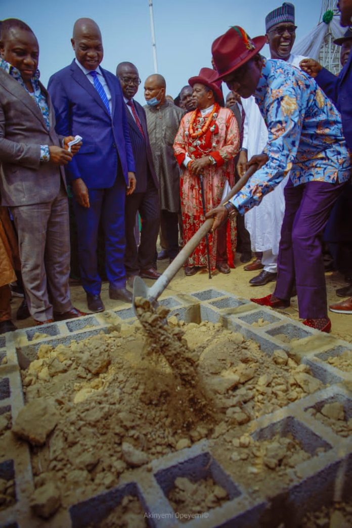Julius Berger: President Buhari, Jonathan, Sylva, others express confidence in construction leader’s capabilities at Ground-breaking ceremony of Oloibiri Museum and Research Centre